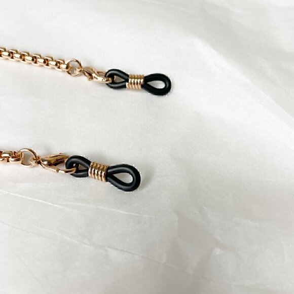 New JENNY LYNN Rose Gold Eyeglass Chain / Mask Holder - Picture 6 of 16